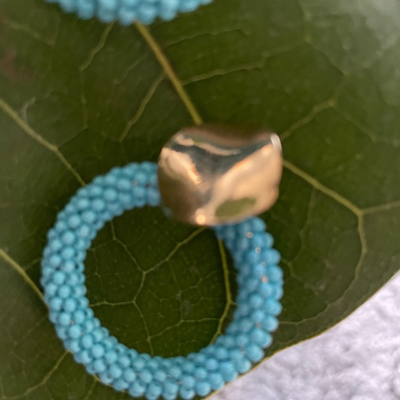 Lulu and Delilah earrings - Picture 3 of 5